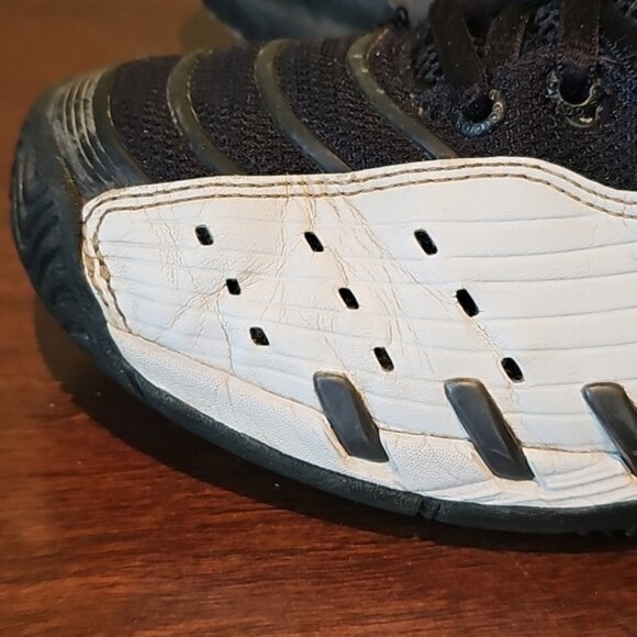 Adidas Barricade V Kids Youth Sneakers (Size 5 U.S) - Picture 3 of 11